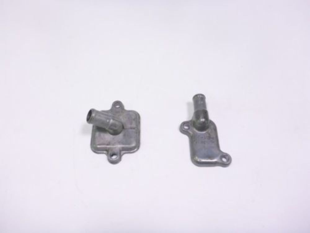 15 Yamaha FZ 09 Coolant Inlet Outlet Covers Hose Line Mounts TRSH DV