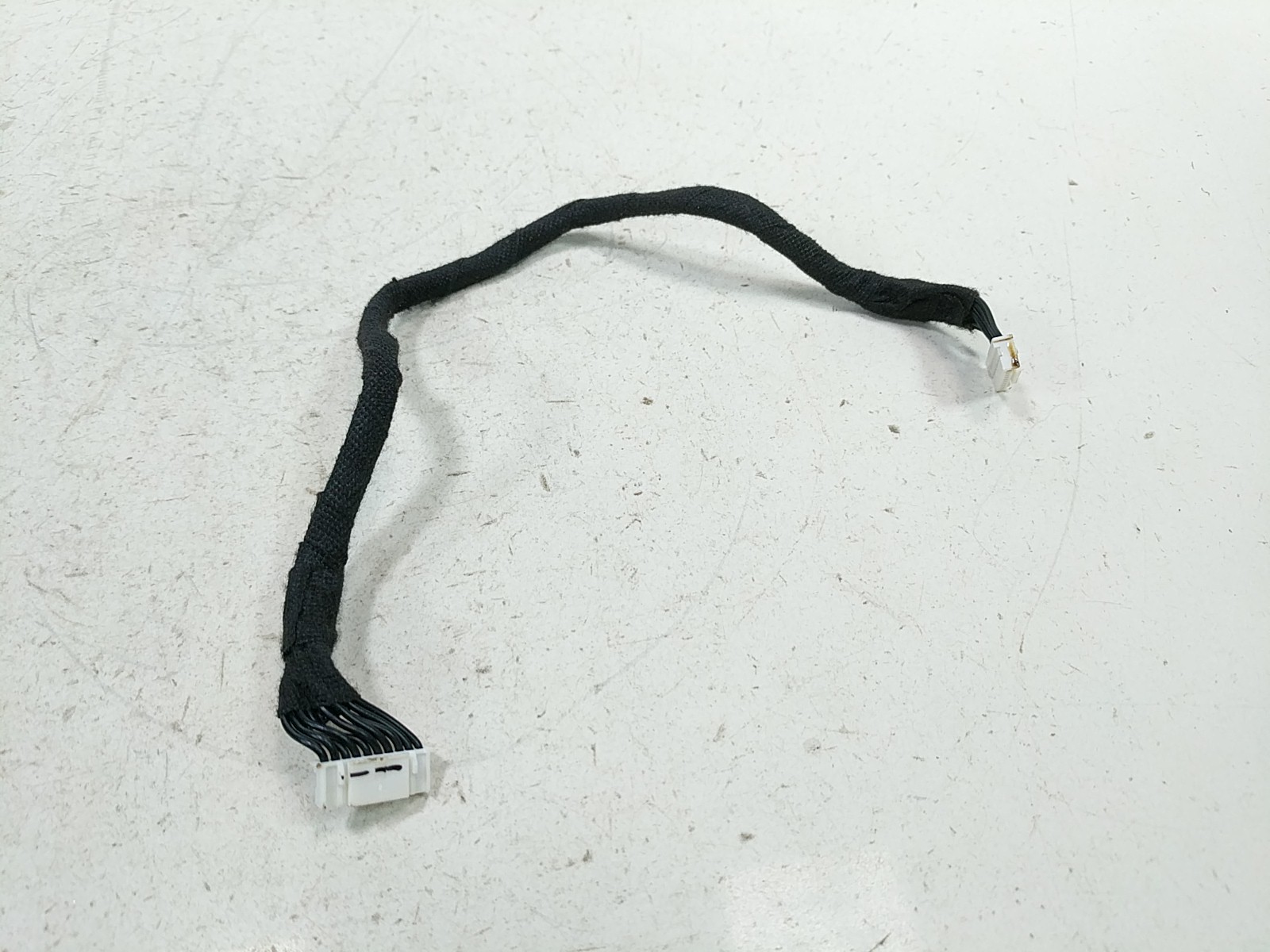 2015 Tesla Model S 70D Battery Terminal Cable Wire Harness