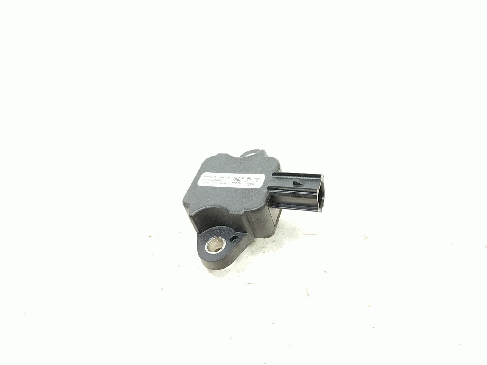 2015 Tesla Model S 70D Crash Impact Sensor 1005275-00-A