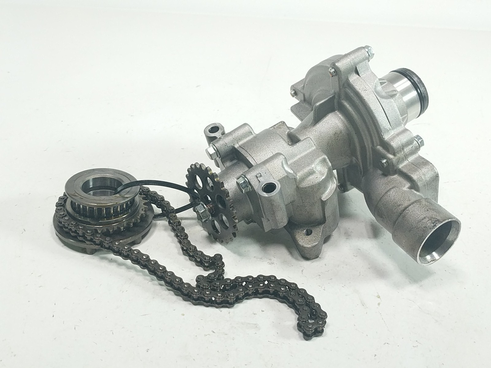 14 Triumph Tiger 800 XC Oil Pump Mechanism Chain Assembly