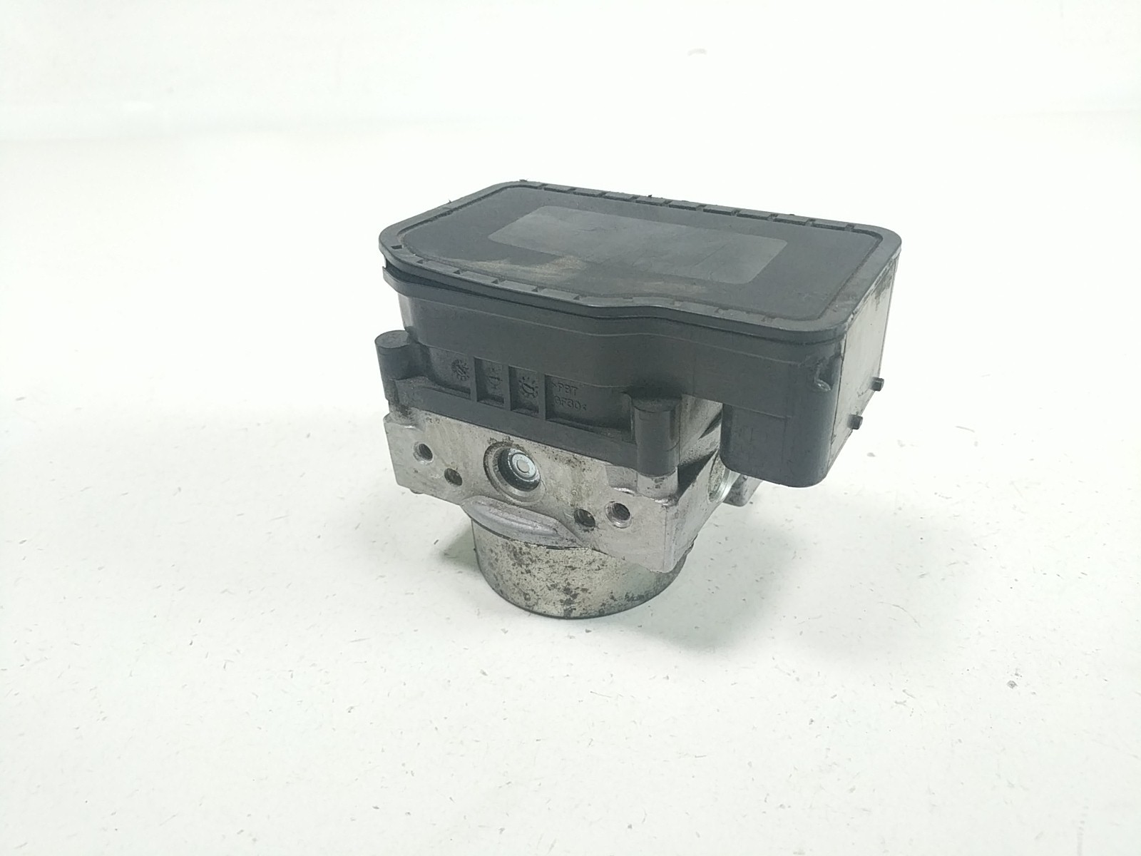 14 Triumph Tiger 800 XC ABS Anti Lock Brake Unit Pump