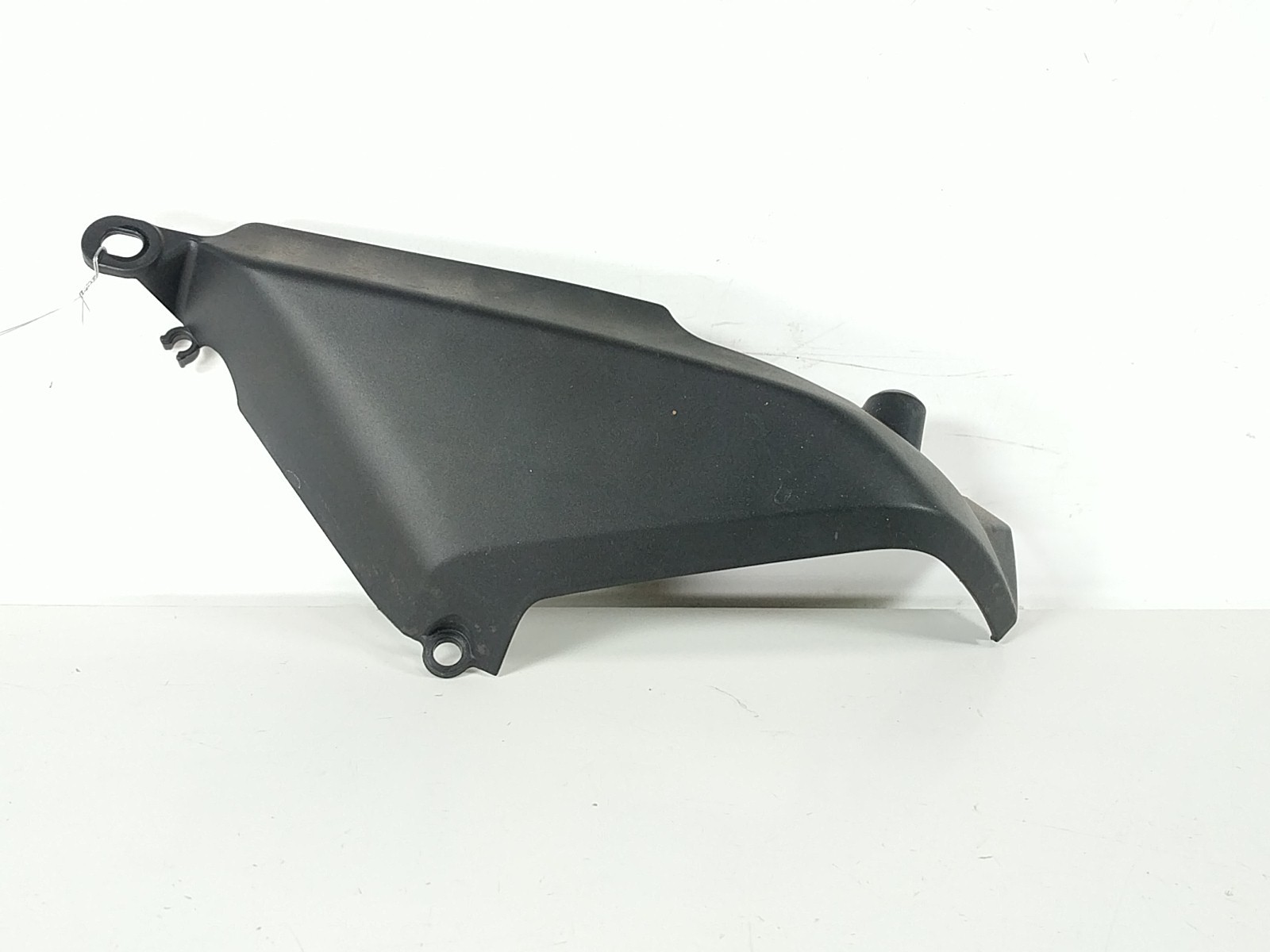 12 Ducati Monster 696 Right Side Cover 484.1.068.1A