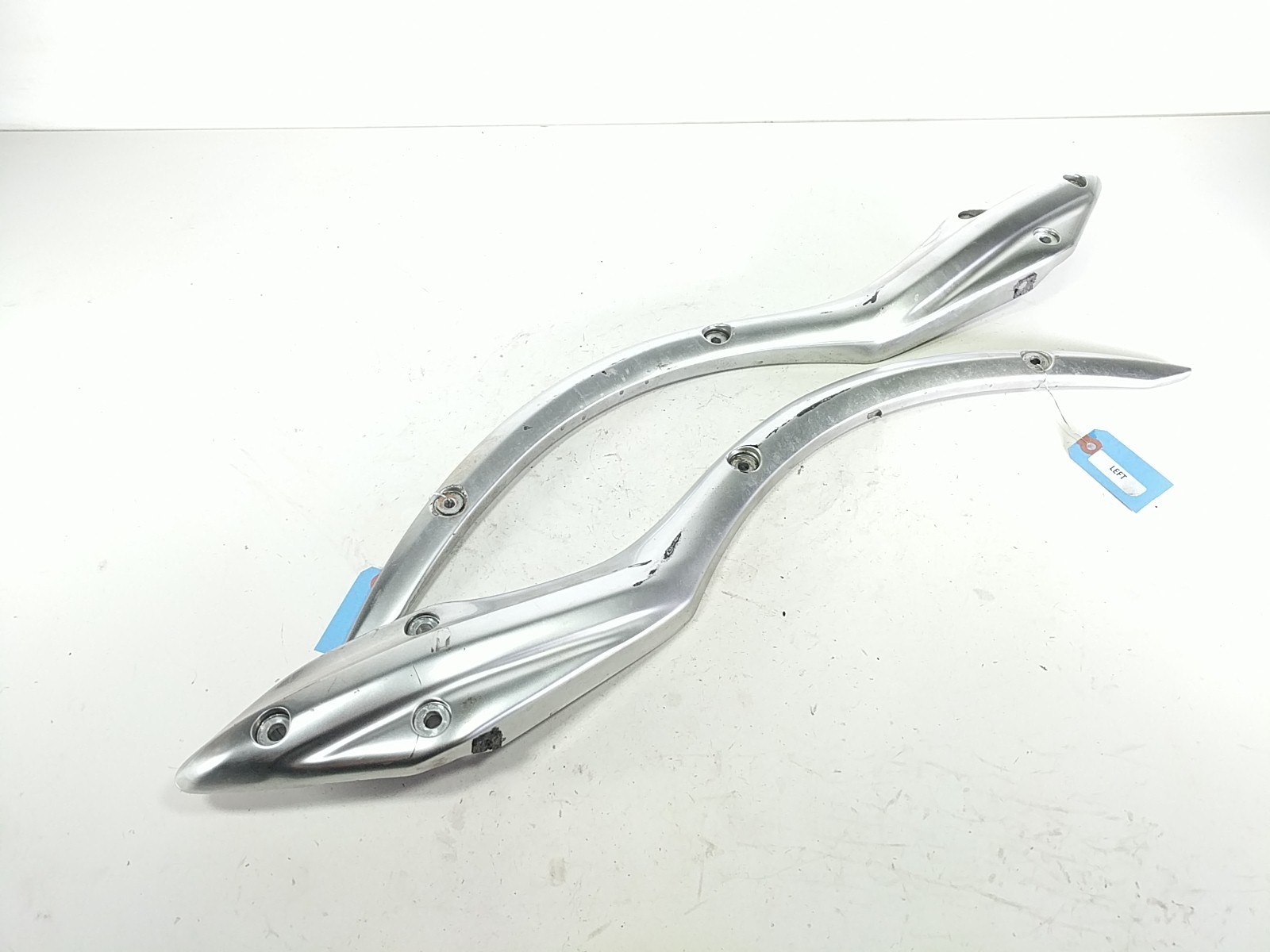 06 Yamaha Stratoliner Roadliner XV1900 XV19 Left Rear Fender Support Struts