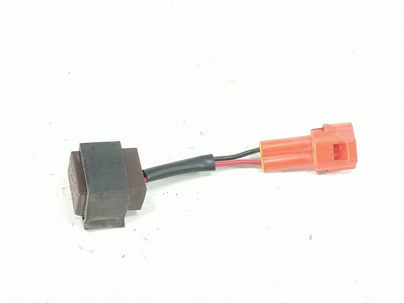 20 Husqvarna Svartpilen Vitpilen 401 Relay 1382