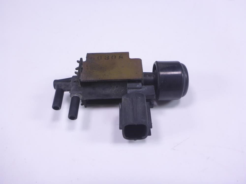 06 07 08 Triumph Daytona 675 Secondarily Air Valve Switch Solenoid