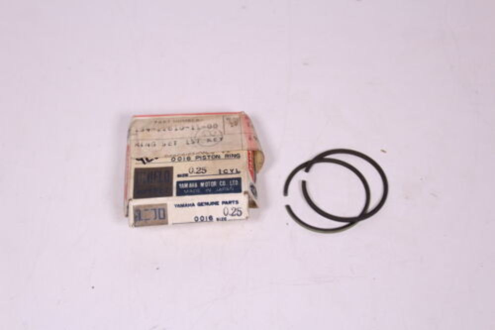 NOS YAMAHA 1966 1967 PISTON RINGS 1ST OVER 0.25 YL1 134-11610-11