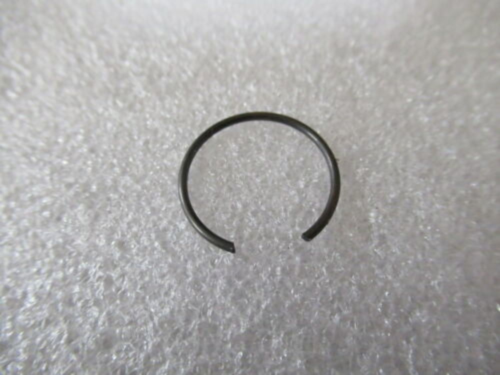 Yamaha  OEM  Inner  Circlip  QTY  2  93450-16068-00