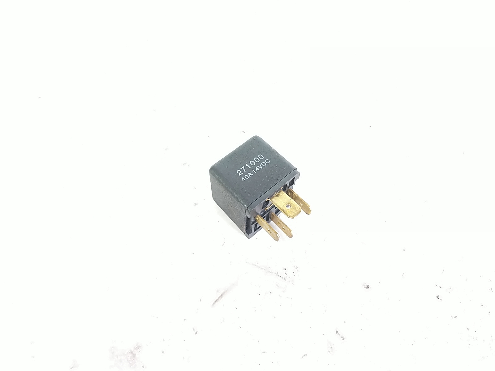 01 Triumph Tiger 955i Relay 271000