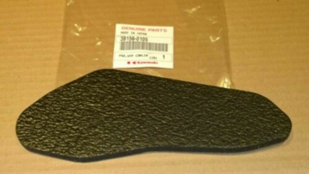 Kawasaki Pad Upp Cowling Side RH - 39156-0105 - 05-06 Z750S