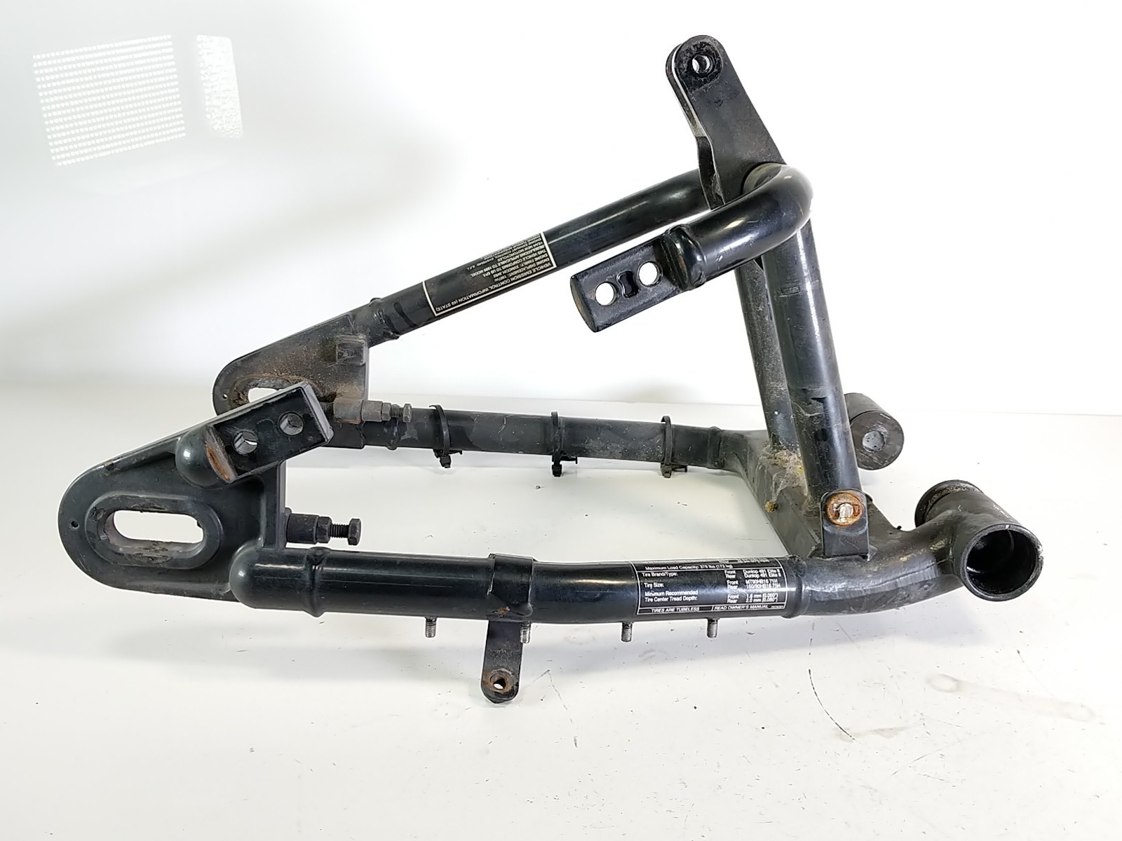 99 Victory V92 V92C Swing Arm Rear Wheel Swingarm Frame