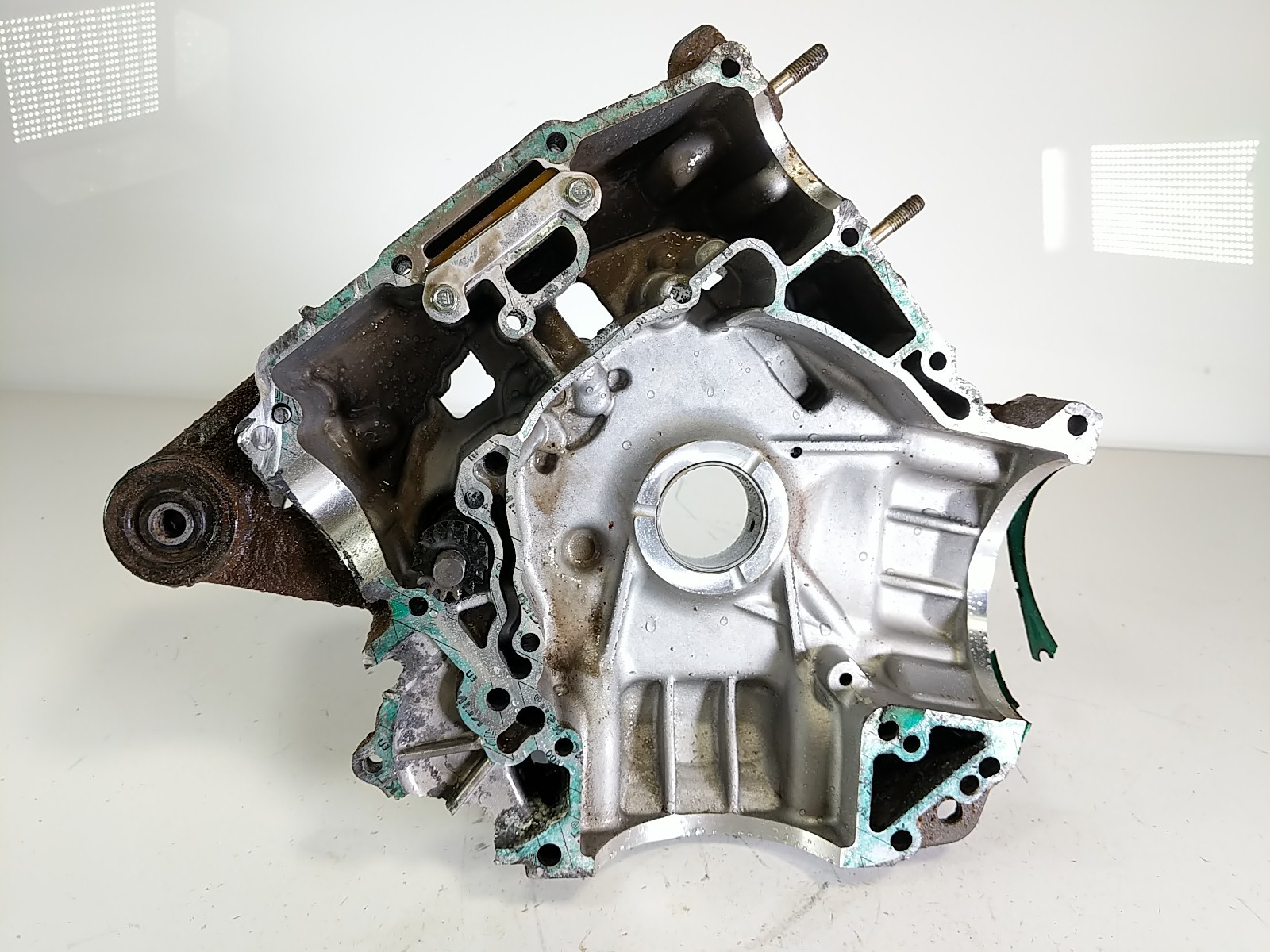 13 Can Am Commander 1000 XT Engine Motor Case Block Damage (A)