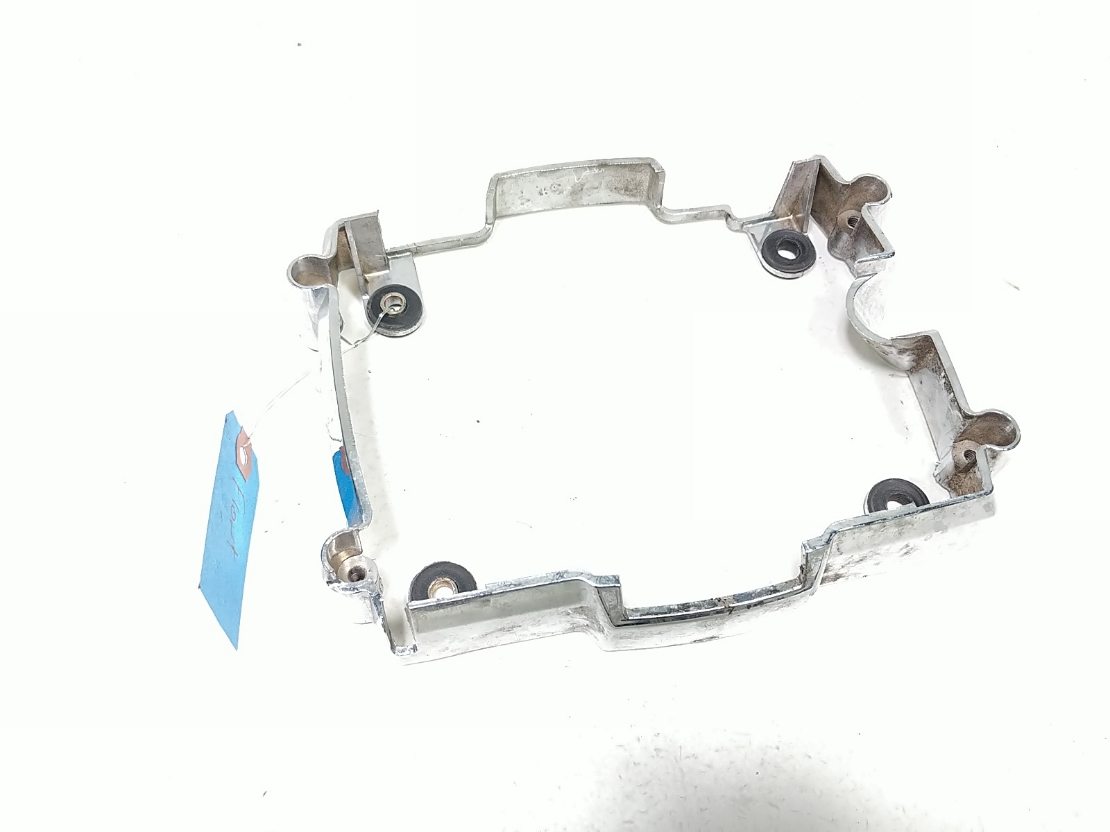02 Yamaha V Star XVS 650 Classic Front Engine Motor Valve Cover Spacer Trim