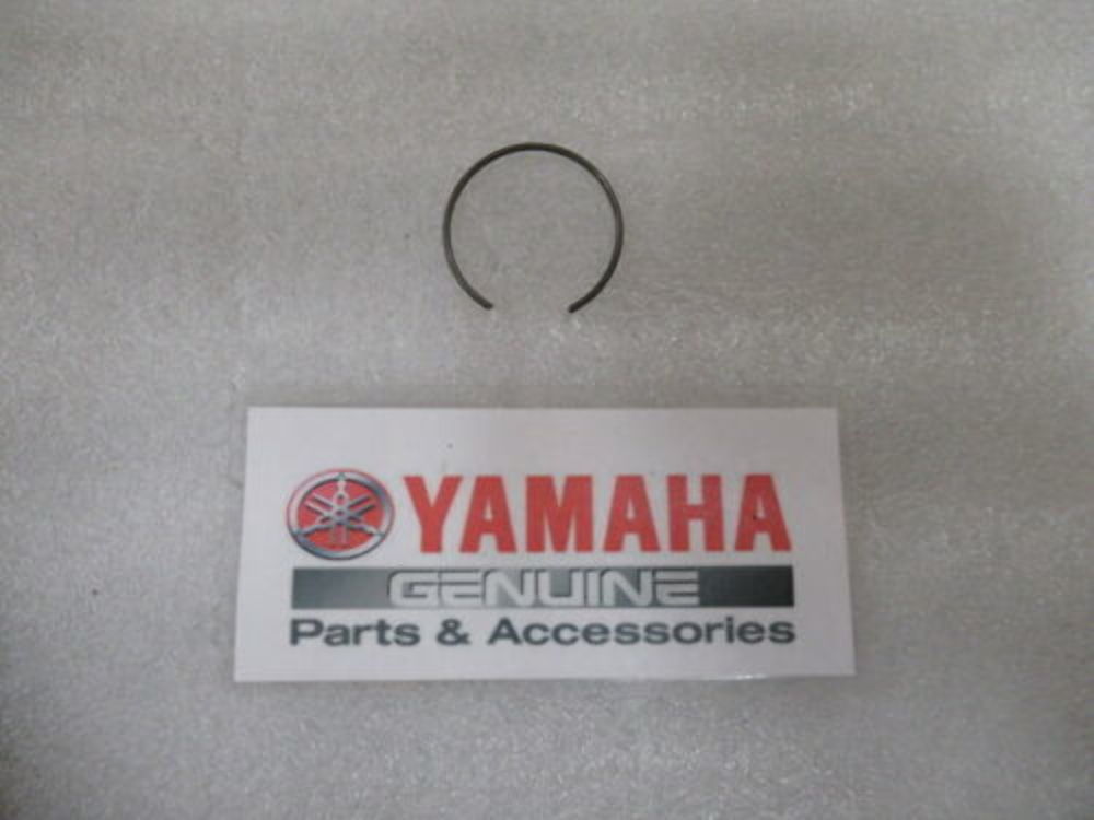 Yamaha 93440-30113-00 CIRCLIP - TT-R250 YZ85 COMPETION QTY 2