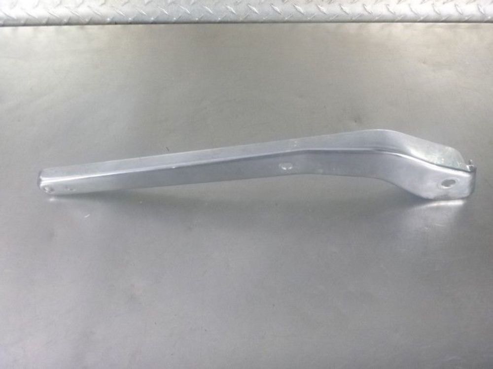01 Harley Softail FXD Dyna Super Glide Right Side Rear Fender Support Mount TRSH DV