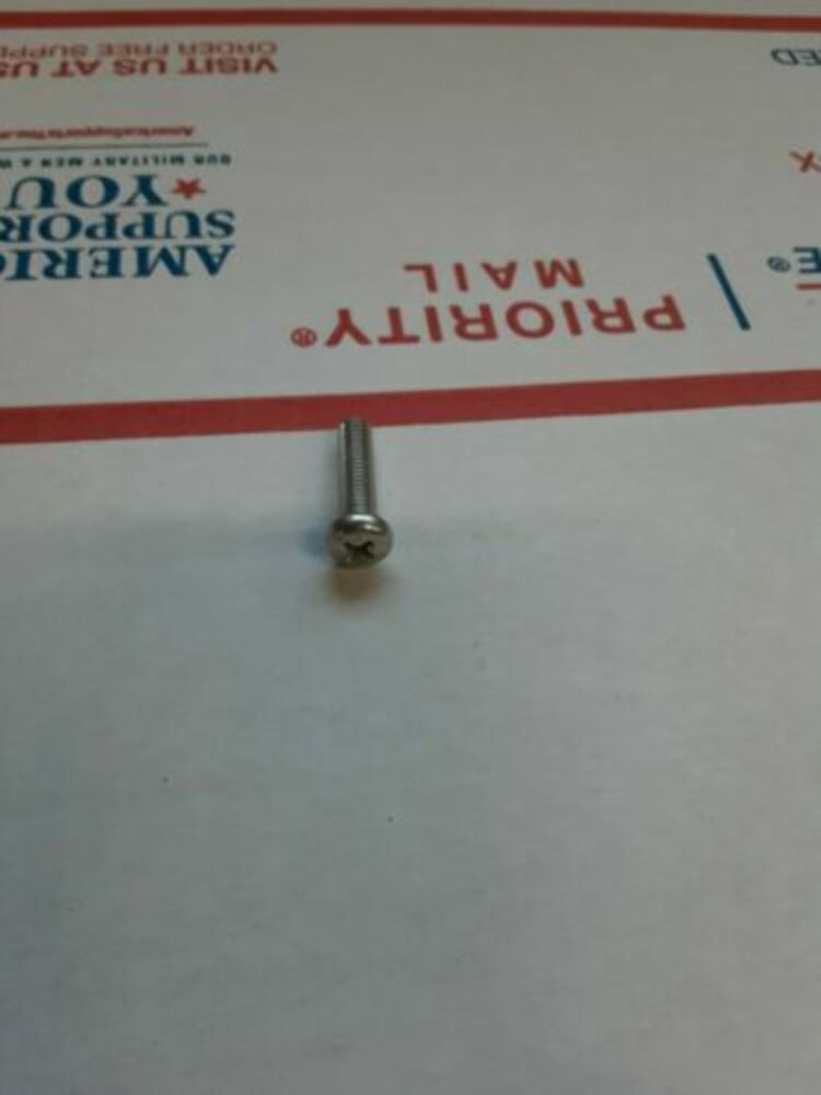 Honda OEM NOS screw 93500050200A 93500-050200A #2699