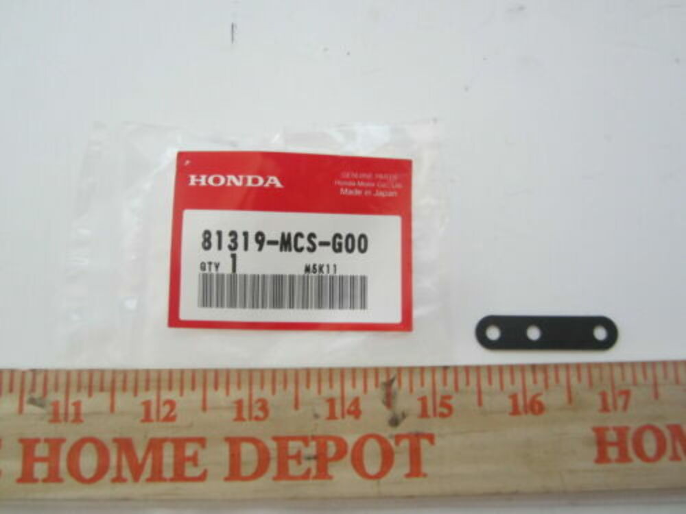 NOS HONDA SADDLEBAG RUBBER PLATE QTY 7 ST1300 2003 - 2019 81319-MCS-G00