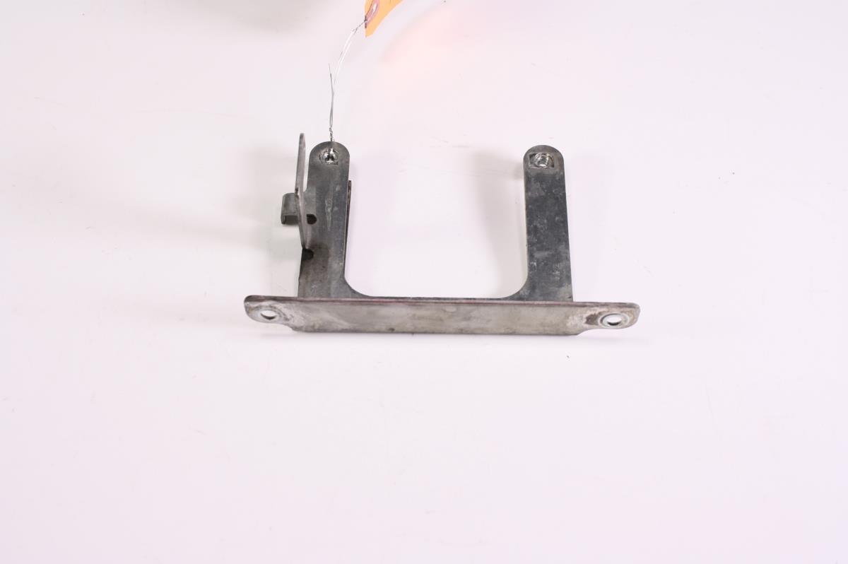 2004 Harley VROD Computer CDI ECU ECM Box Mount Bracket TRSH DV