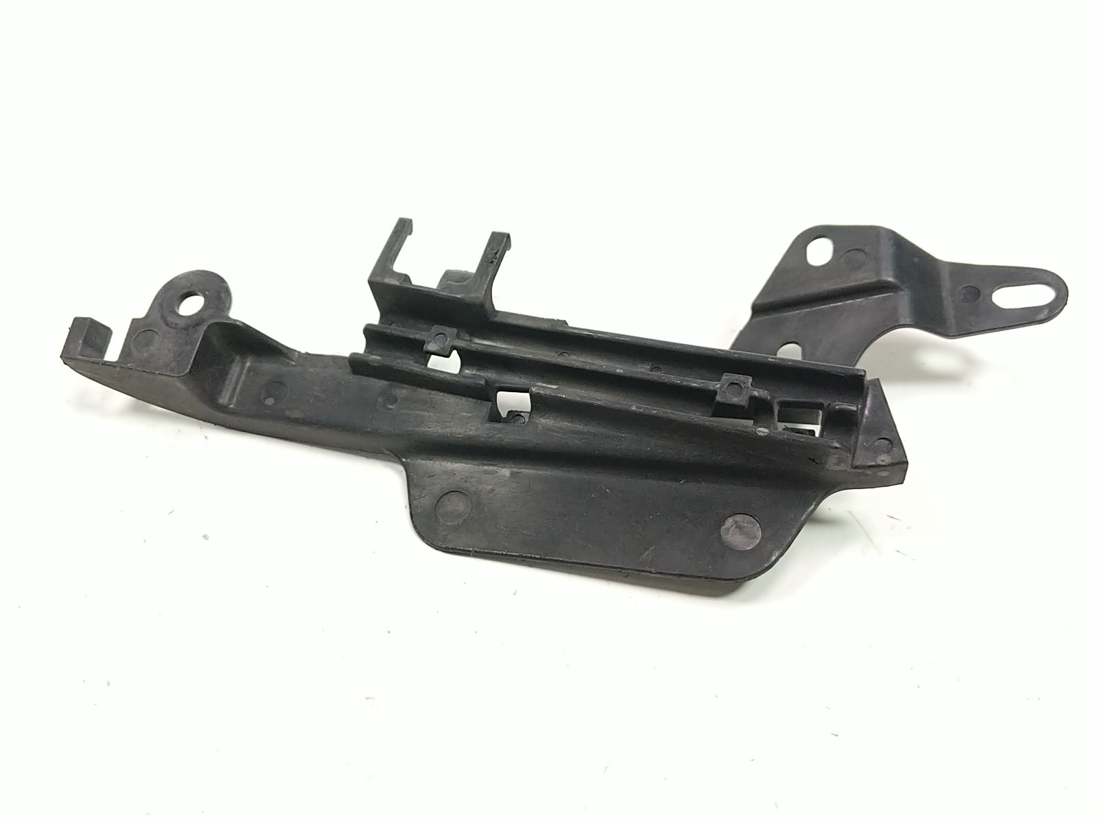 15 Triumph Thunderbird LT 1700 Cable Routing Guide Mount Bracket 2040604