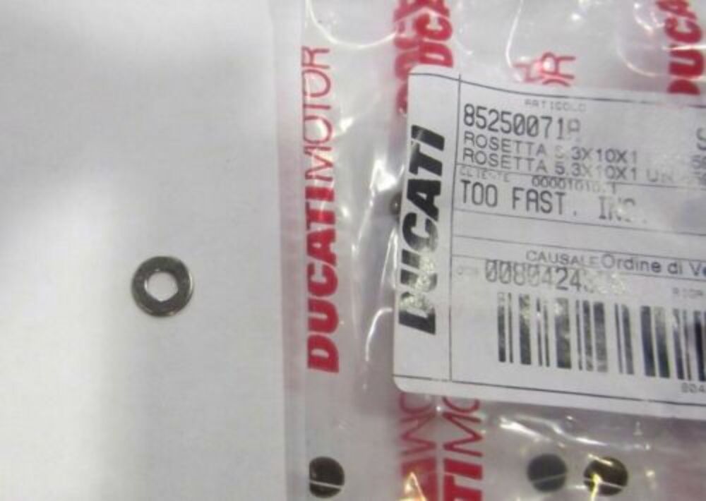 Ducati Monster 620 695 750 800 900 S2R Washer (5.3x10x1) 85250071A QTY 2