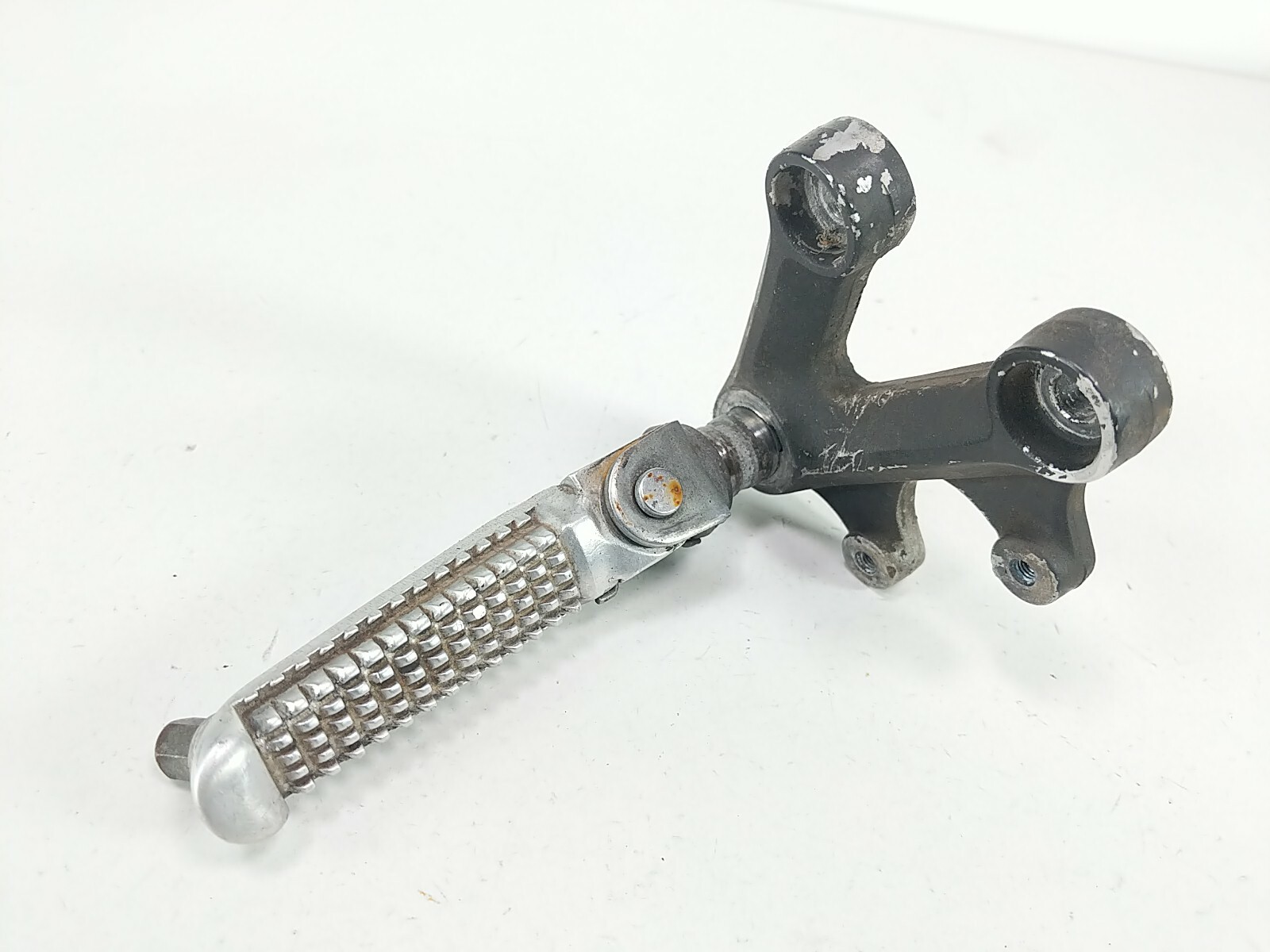 97 00 Suzuki GSXR 600 750 Front Left Rearset Driver Peg