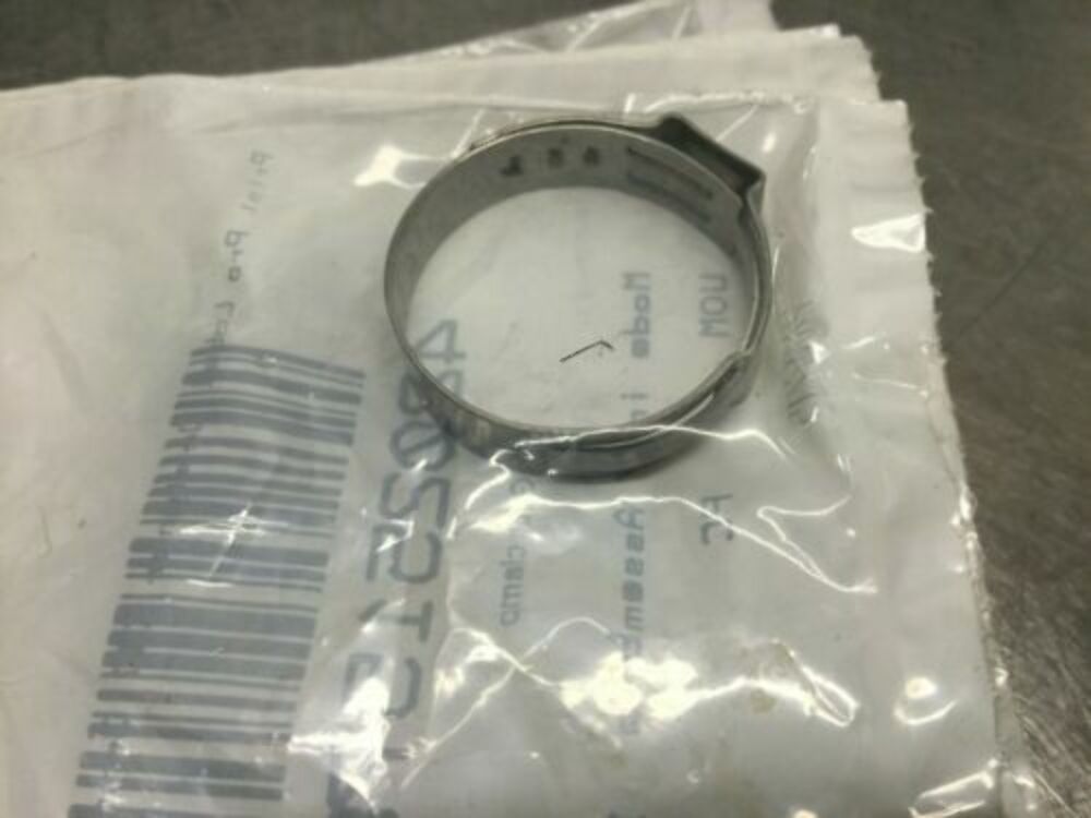 Z93 Genuine Sea-Doo 420251578 Clamp OEM New Factory Boat Parts