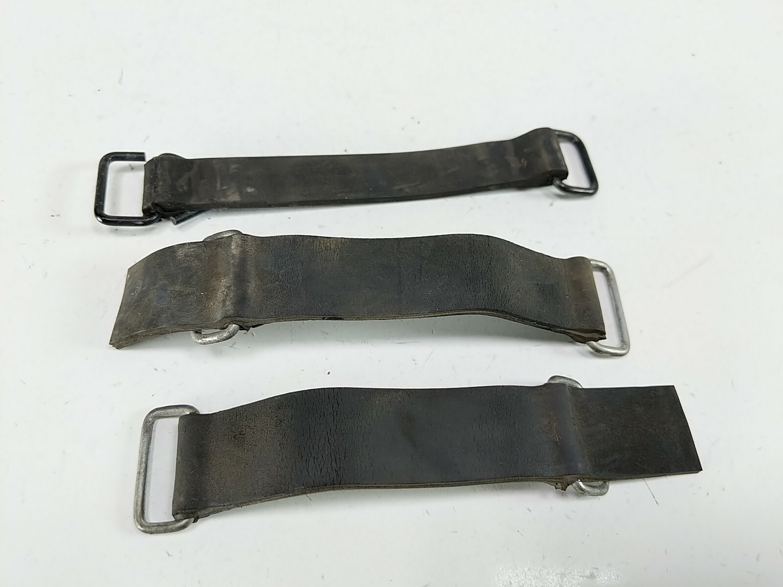 09 Kawasaki EX250 Ninja 250 Battery Strap Latches QTY 3