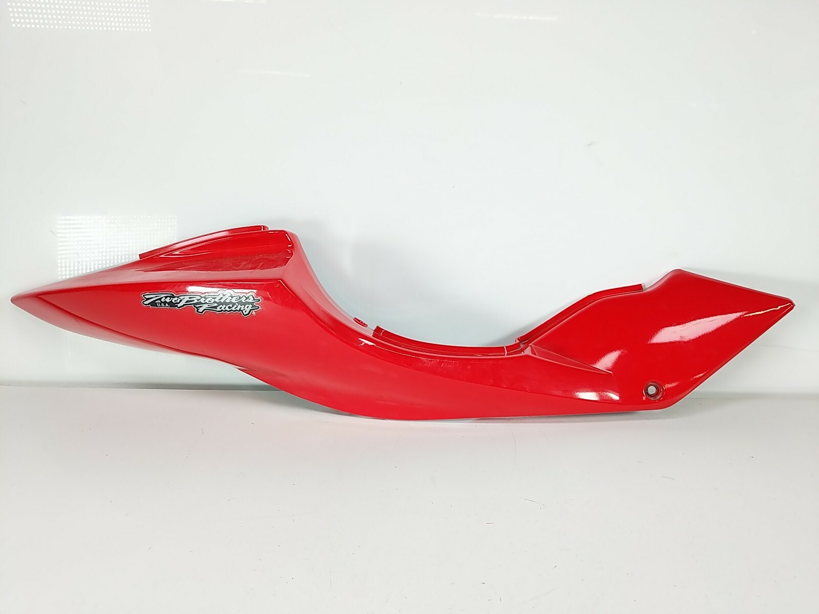 15 Hyosung GT250R GT 250 Red Right Side Rear Fairing Plastic 47111H99700