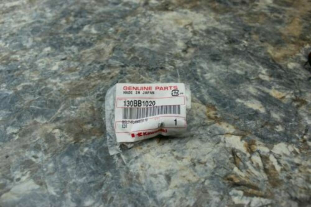 BOLT-FLANGED 10X20 130BB1020 QTY 2