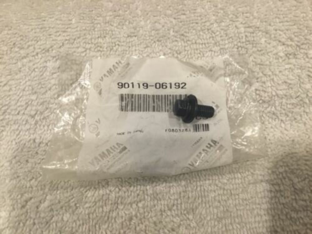 Yamaha 90119-06192-00 BOLT WITH WASHER YZ85 YZ250 YZFR6