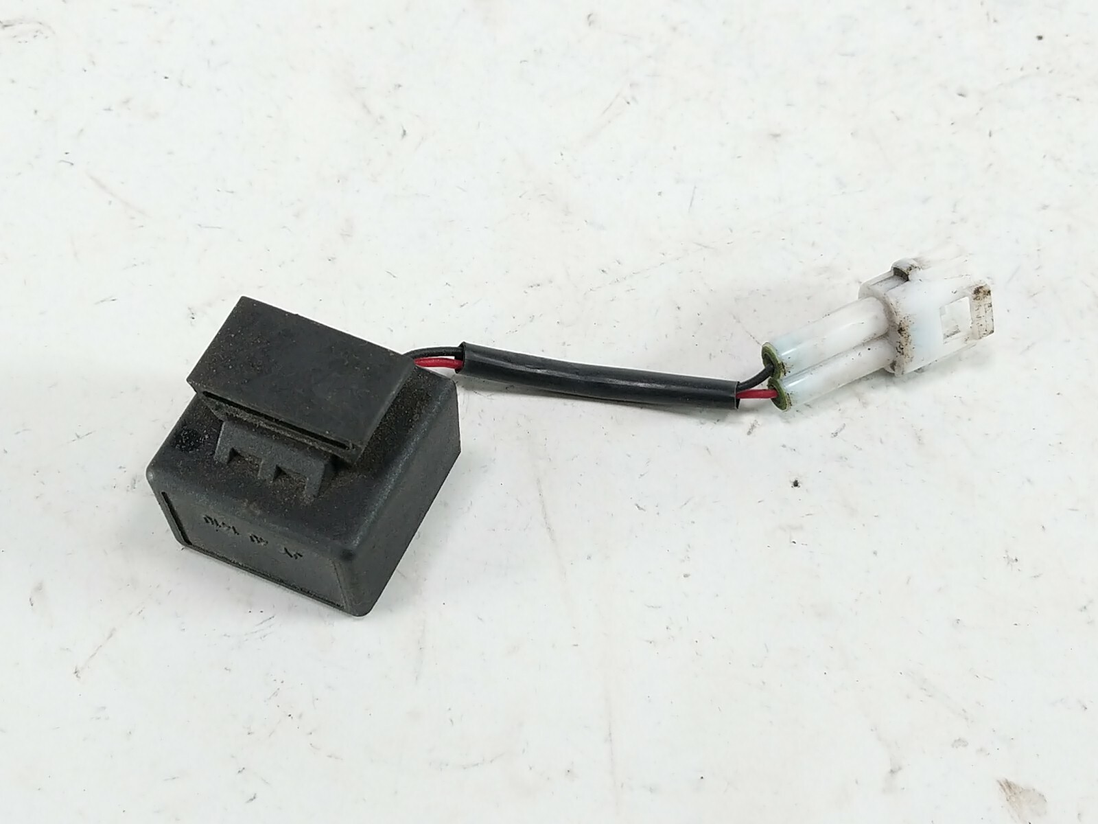 19 Husqvarna Svartpilen 401 Relay 1410 - Sun Coast Cycle Sports