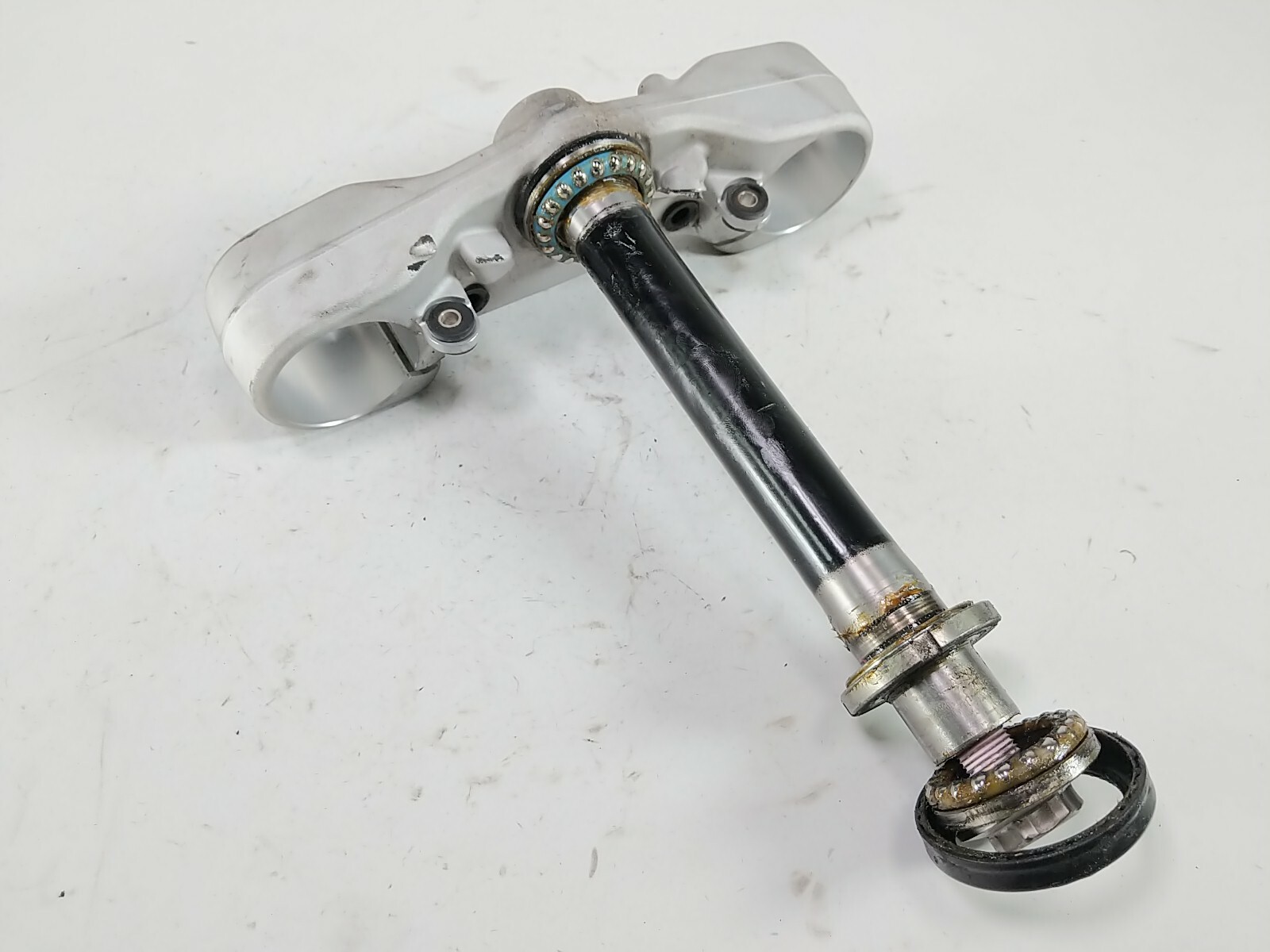 マイ 19 Husqvarna Svartpilen 401 Bottom Lower Triple Steering