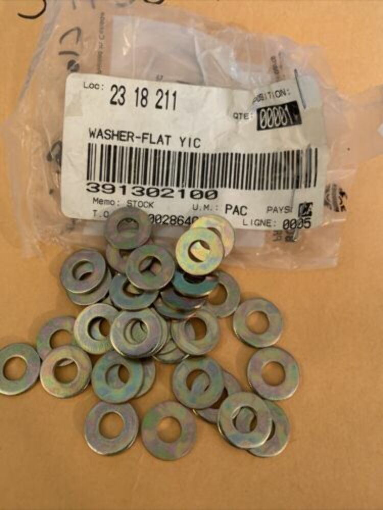 Ski-Doo Snowmobile Can-Am Flat Washers 391302100 OEM Qty49