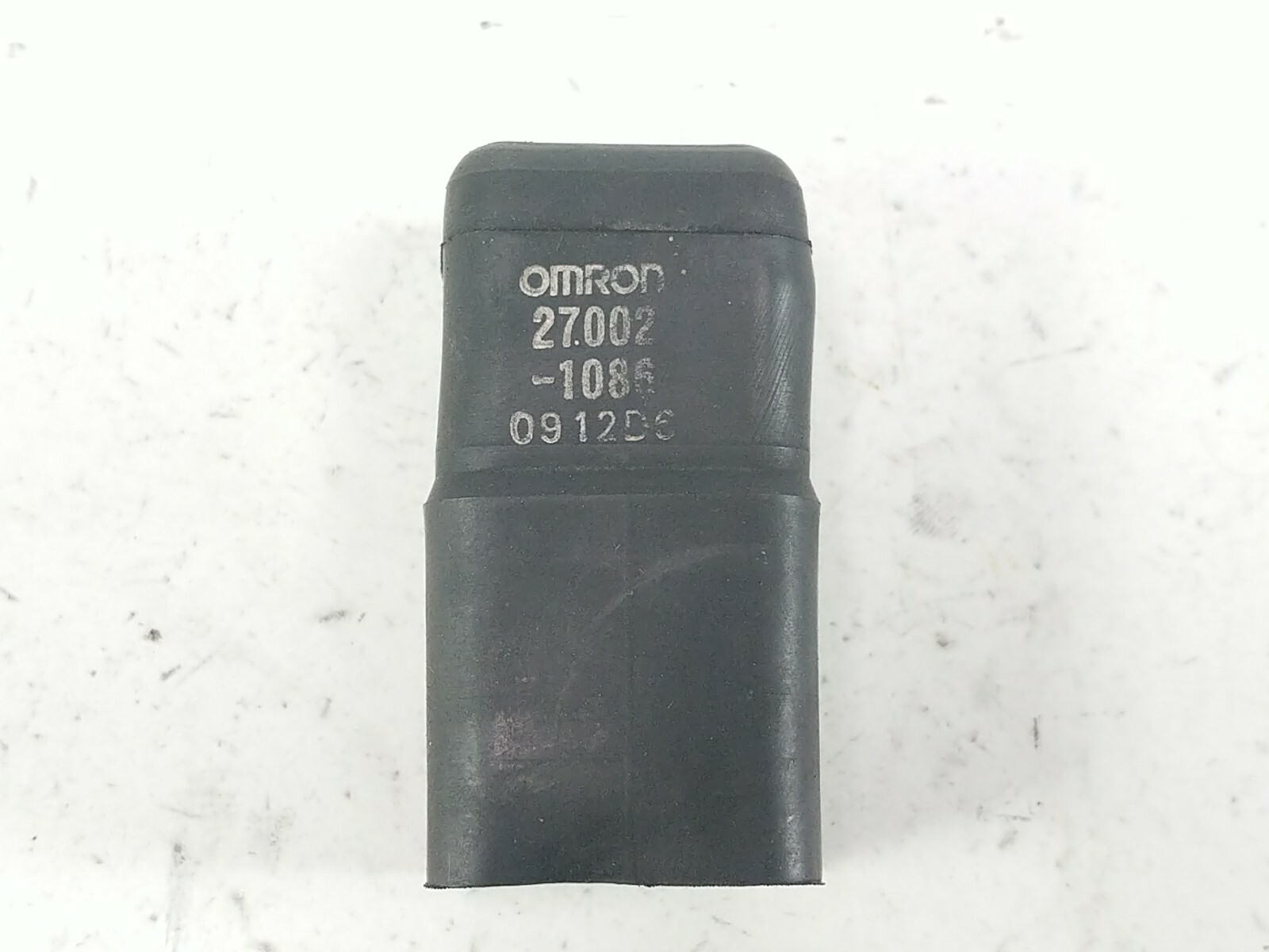 02 Kawasaki Ninja ZZR1200 Relay 27002-1086 (B)