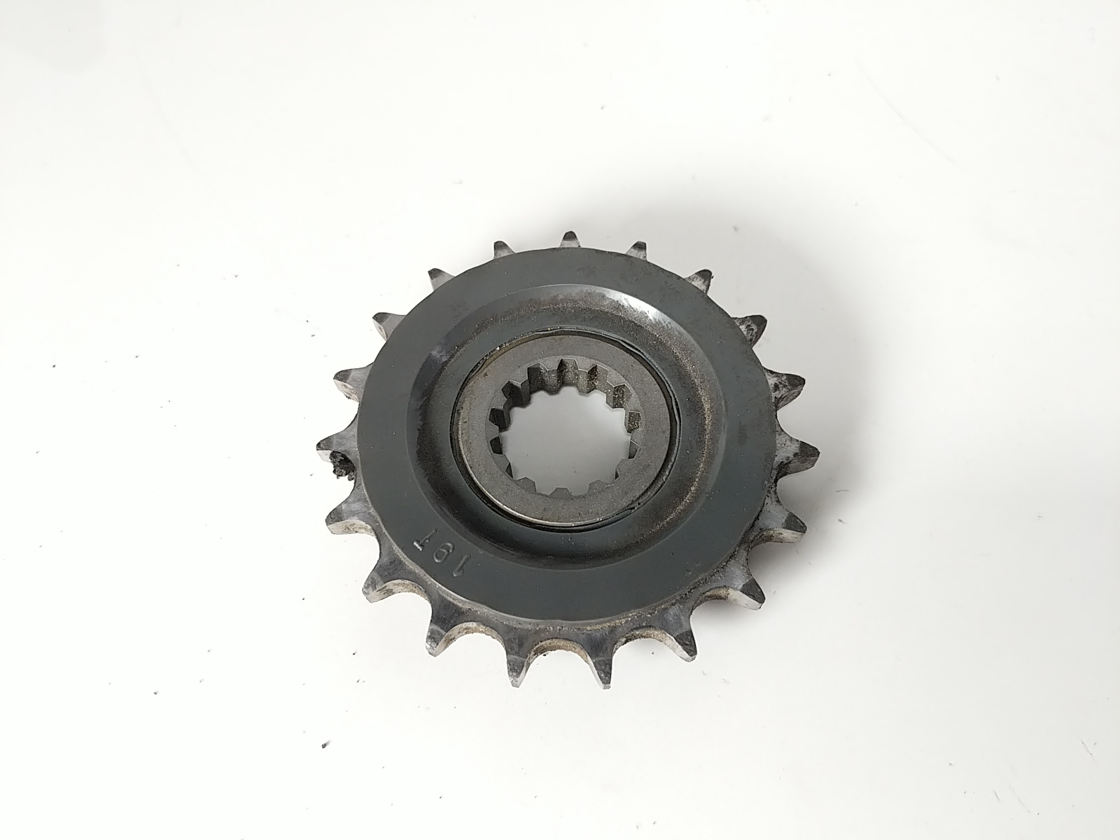 15 Yamaha SR400 Front Sprocket