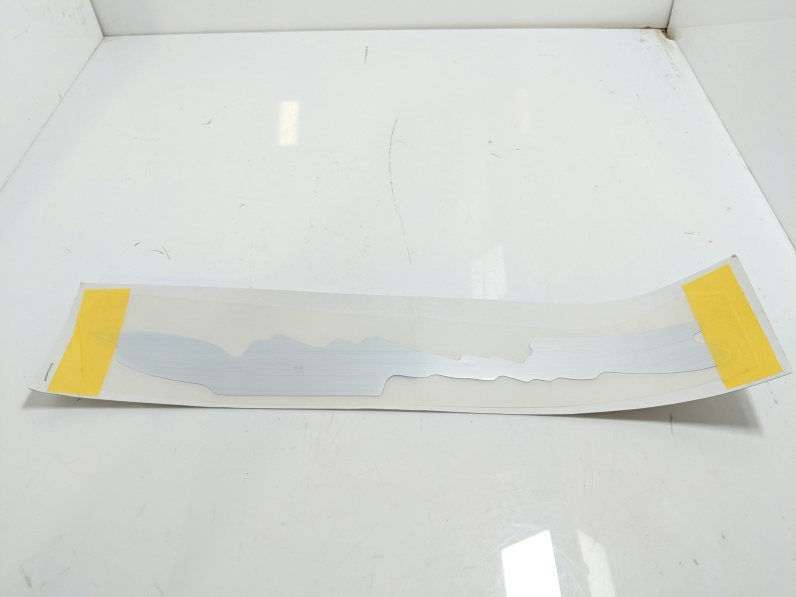 08-09 SUZUKI BANDIT RH Side Cowling Emblem 68271-18H00-FFL OEM 68280-01DF0-BPK