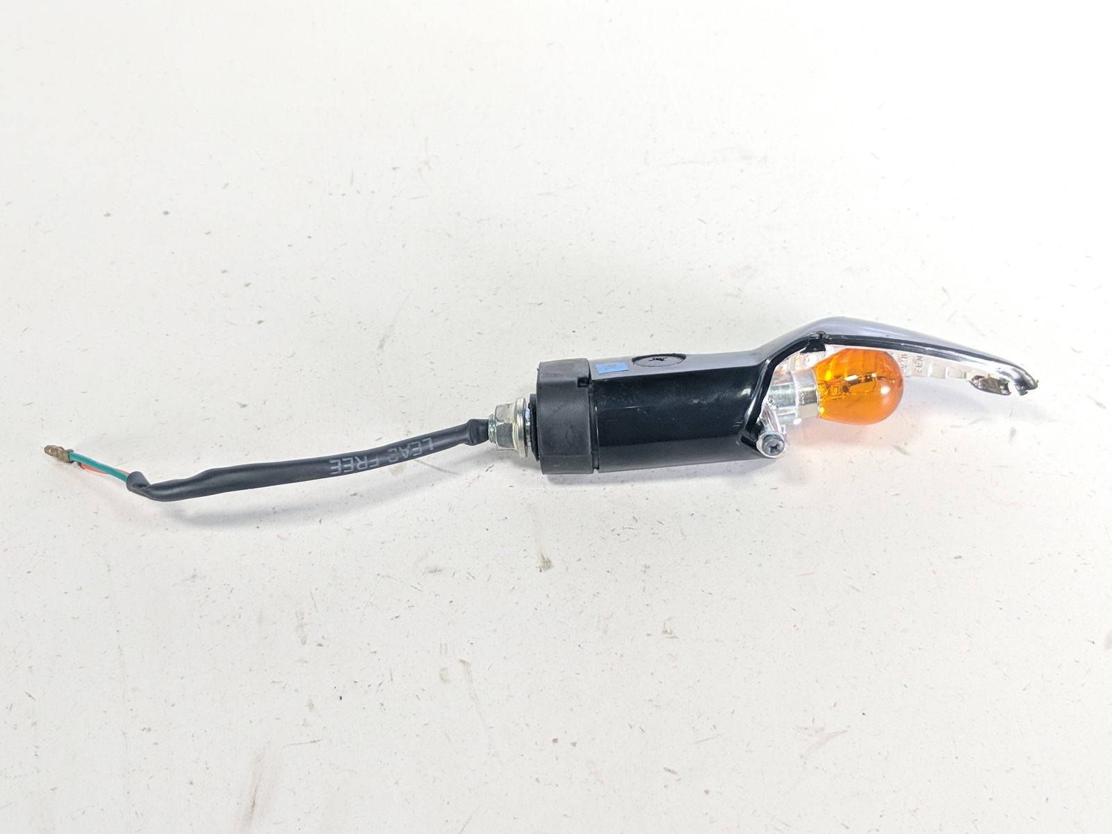 21 Honda CBR 300 CBR300R Left Rear Turn Signal Flasher Indicator Light Damaged