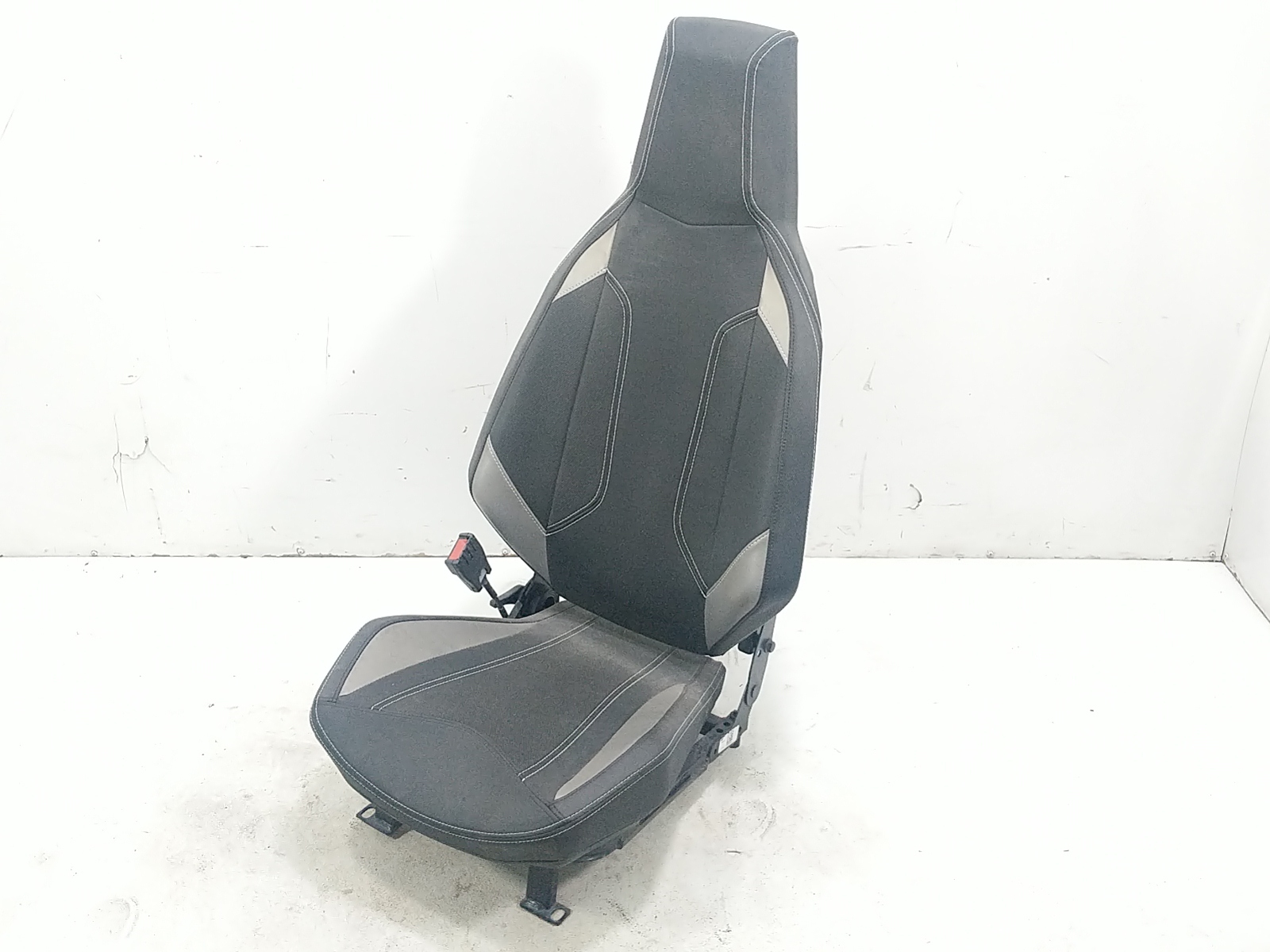 17 Polaris Slingshot SL Right Seat Back Bottom Frame Assembly