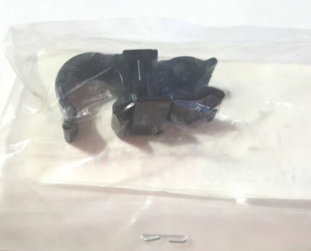 Yamaha XV1900 XVZ1300 Clamp 90464-12008 ( L-1086)