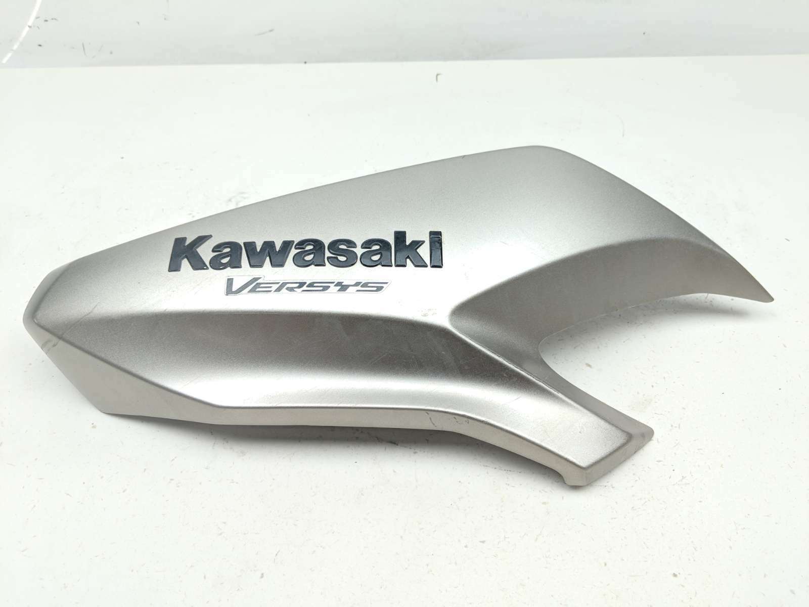 16 Kawasaki KLZ 1000 Versys Front Right Side Cover Fairing Plastic 55028-0559