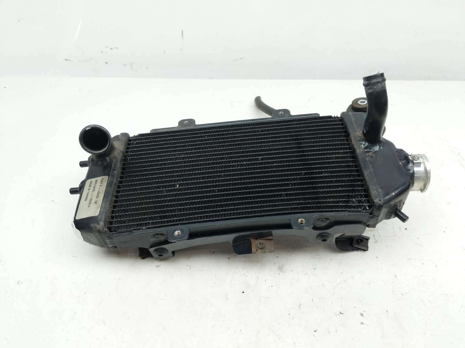 14 Erik Buell Racing EBR 1190 SX Right Radiator Q0021.1B7