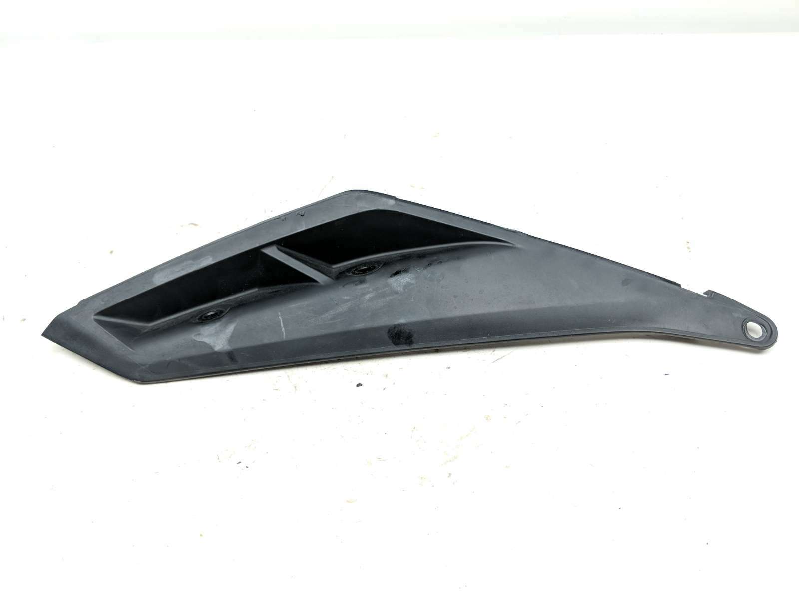 21 KTM 200 Duke Right Rear Undertail Fairing Plastic JP181005
