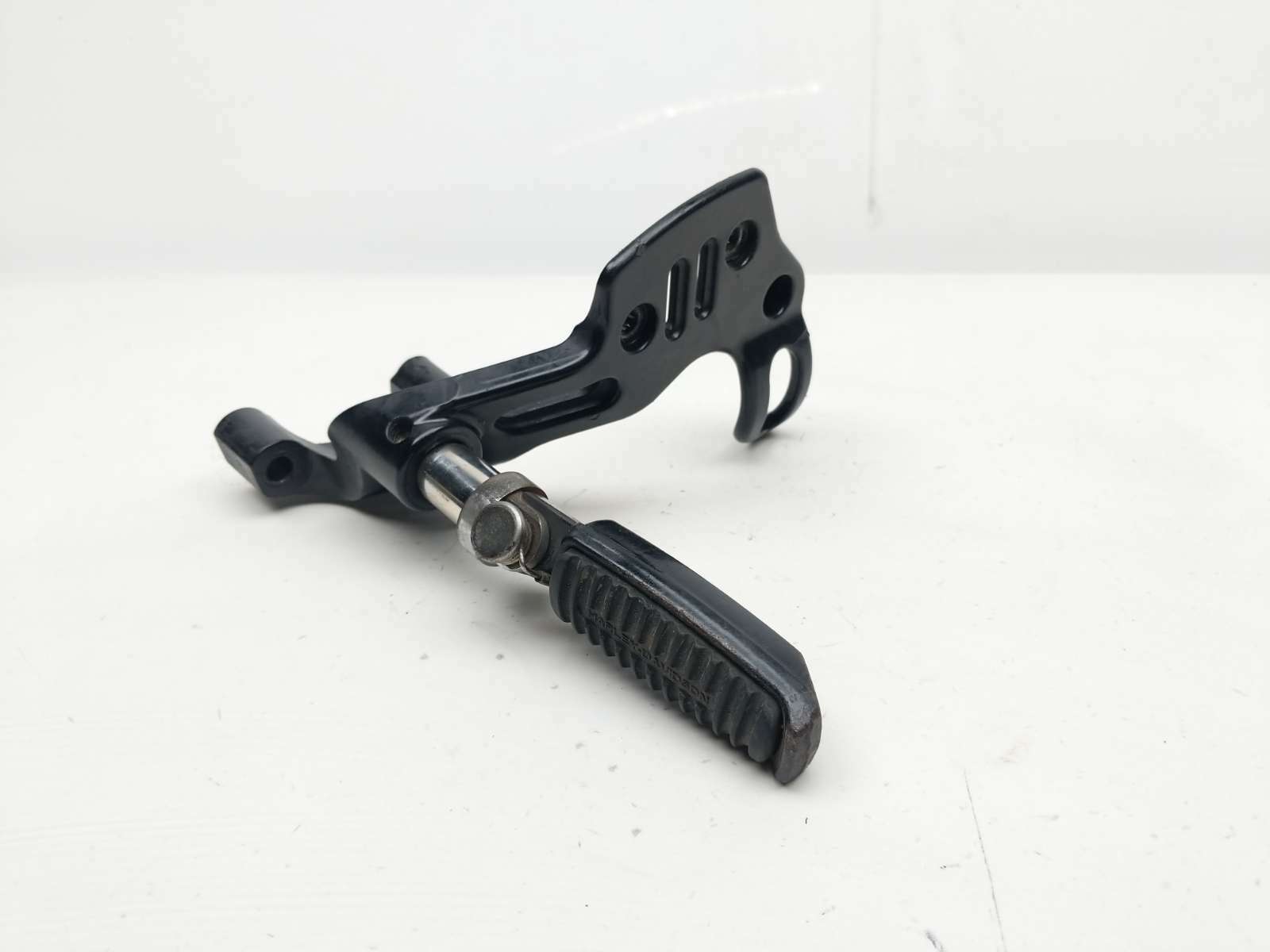 09 Harley Davidson XR1200 Sportster Right Front Driver Foot Peg