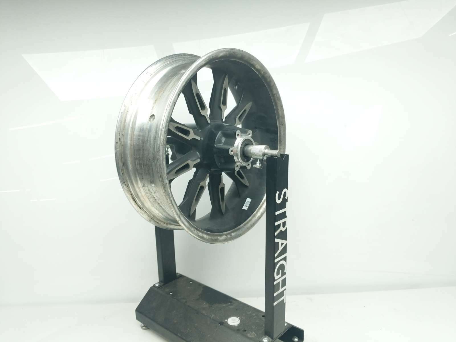 15 Victory Magnum Rear Wheel Rim STRAIGHT 16X5.0