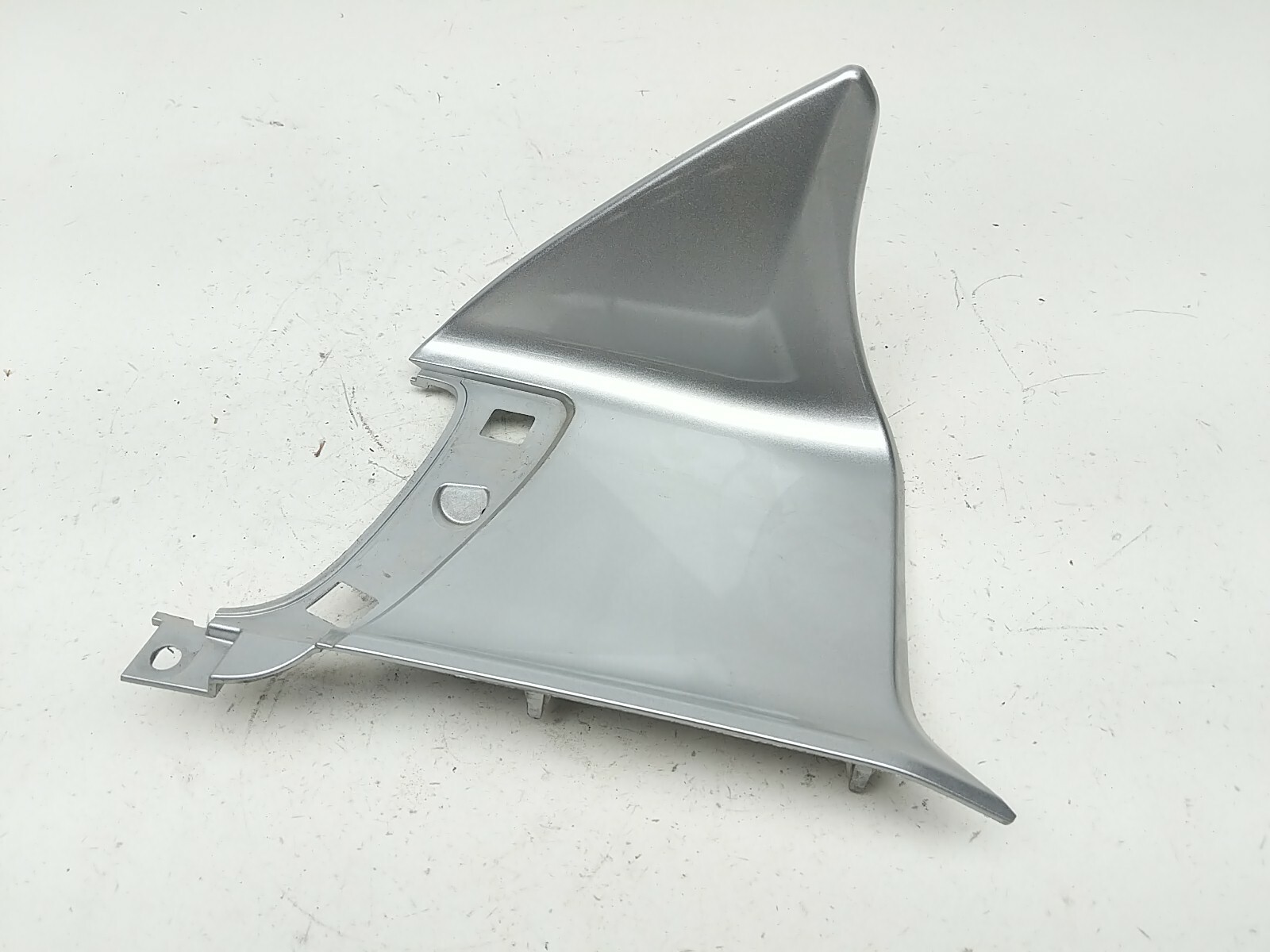 13 Honda Goldwing GL 1800 F6B Right Top Shelter Cover Plastic 83192-MCA-S400