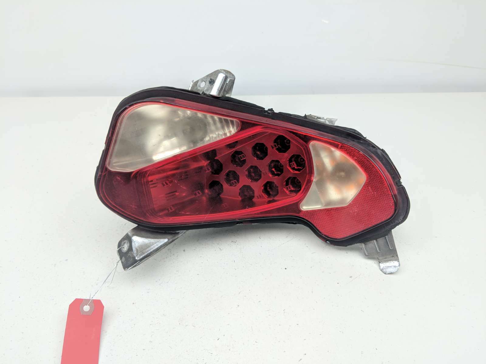 12 Can Am Spyder RT-S SE5 Rear Right Taillight Brake Light Lamp Lens 710002501