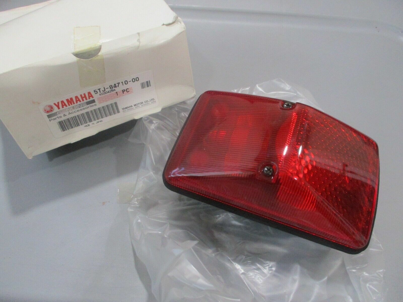 Yamaha OEM Tail Light Unit Assembly 2003-2004 WR250F WR450F 5TJ-84710-00