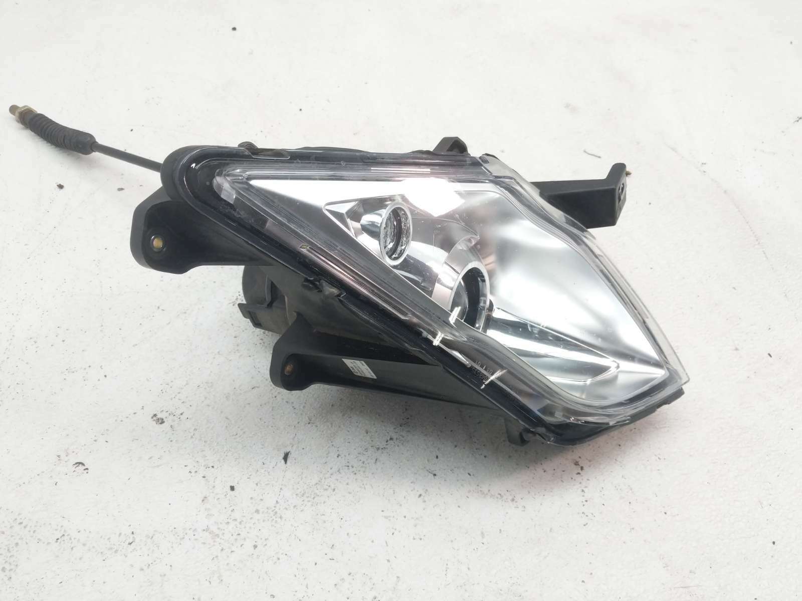 11 Can Am Spyder RT SE5 Front Left Upper Headlight Head Light Lamp