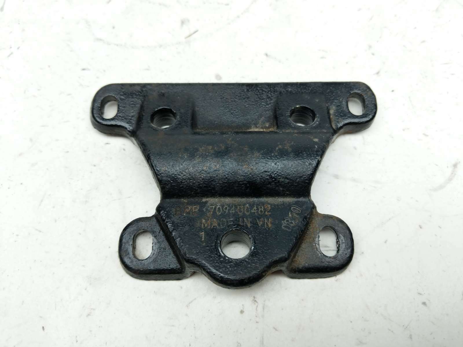 09 Can Am Spyder GS Roadster 990 Handlebar Clamp Mount Bracket 709400482