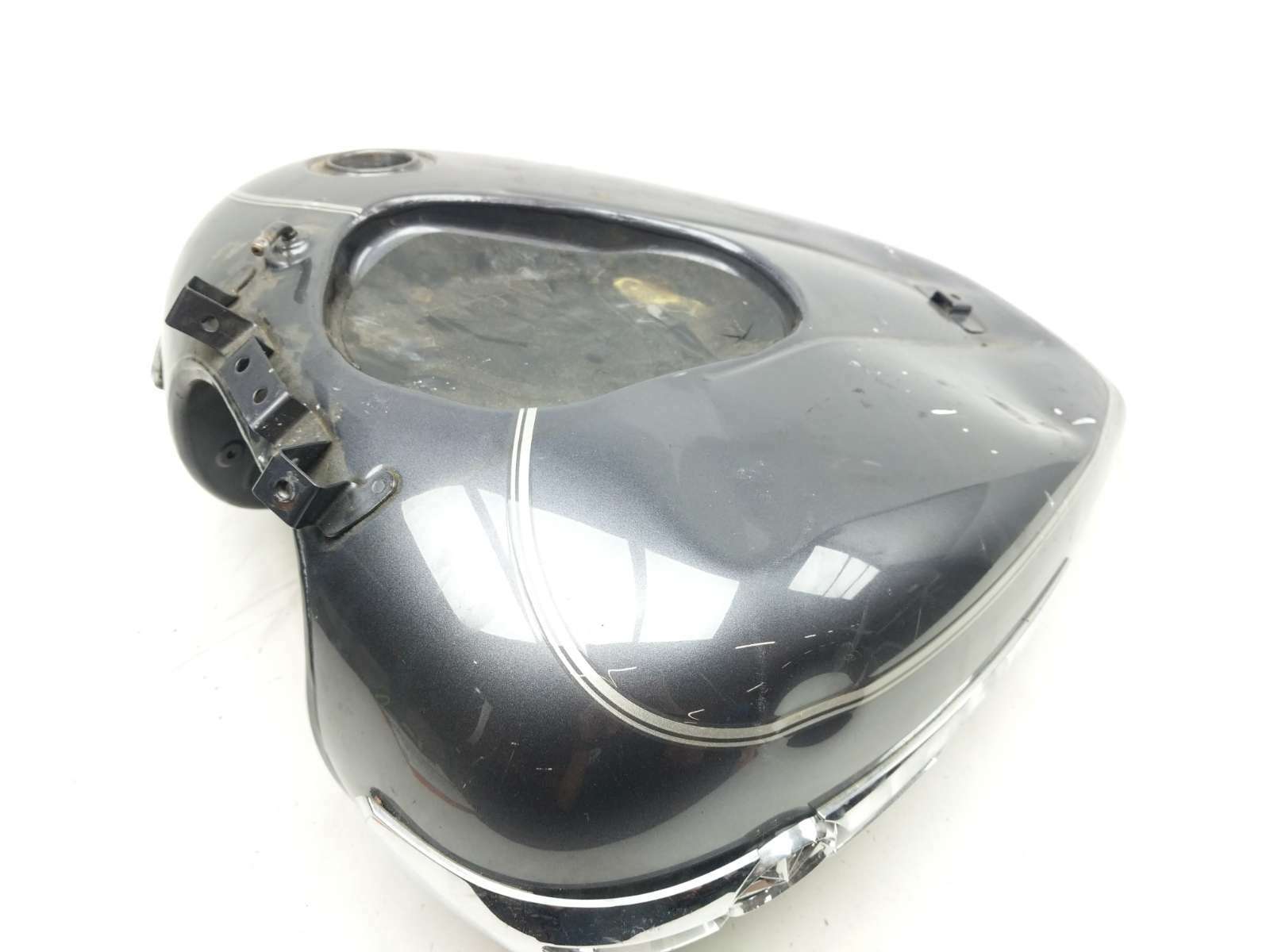 07 Yamaha Stratoliner XV 1900Gas Fuel Tank Petrol Reservoir