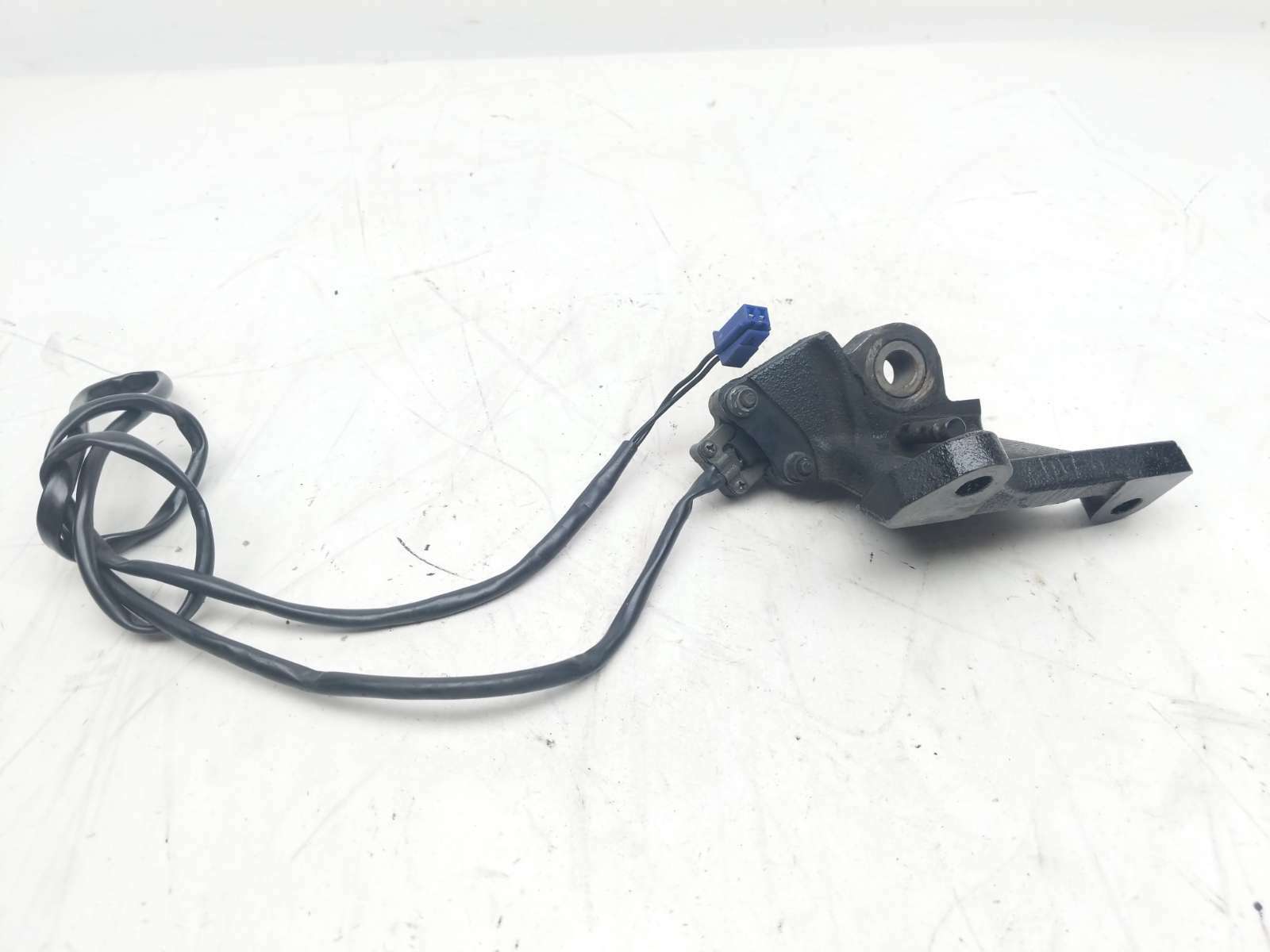 07 Yamaha Stratoliner XV 1900Left Kickstand Switch Floorboard Floor Board Mount Bracket 1D7-6